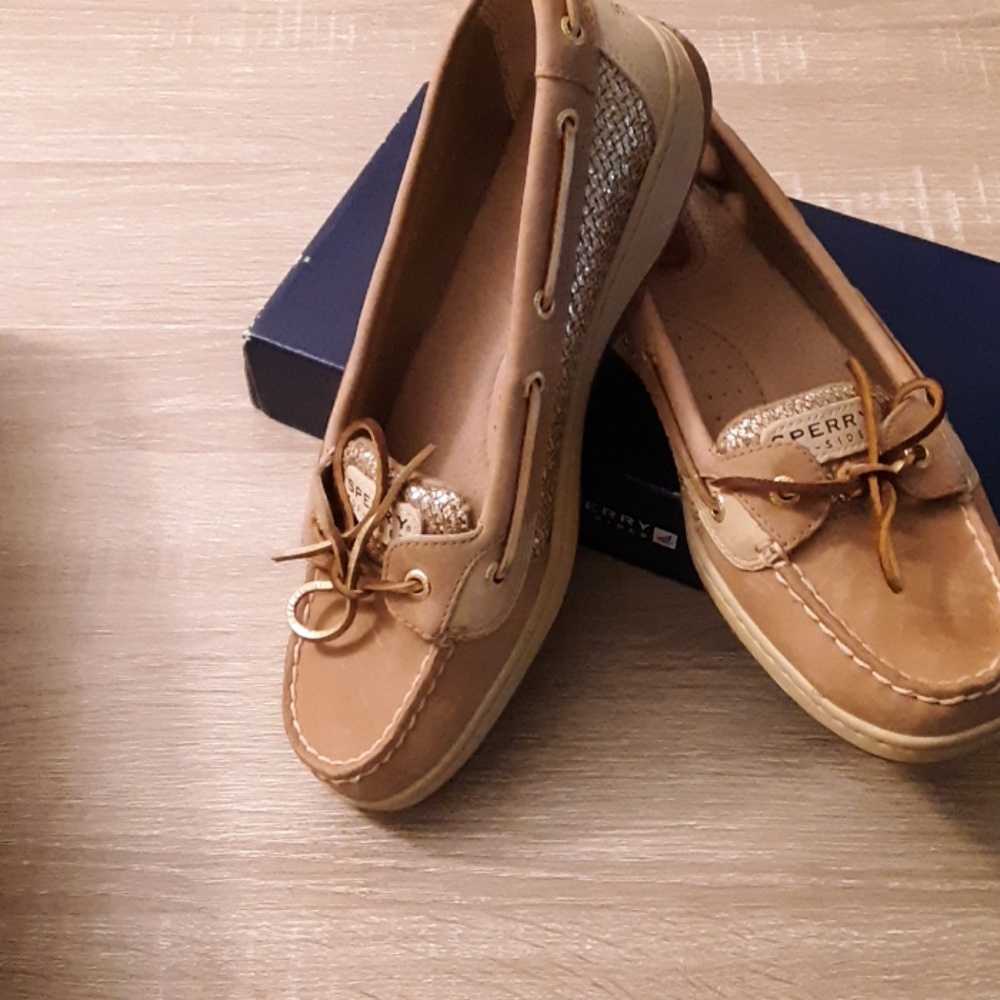 Angelfish Gold Sperrys